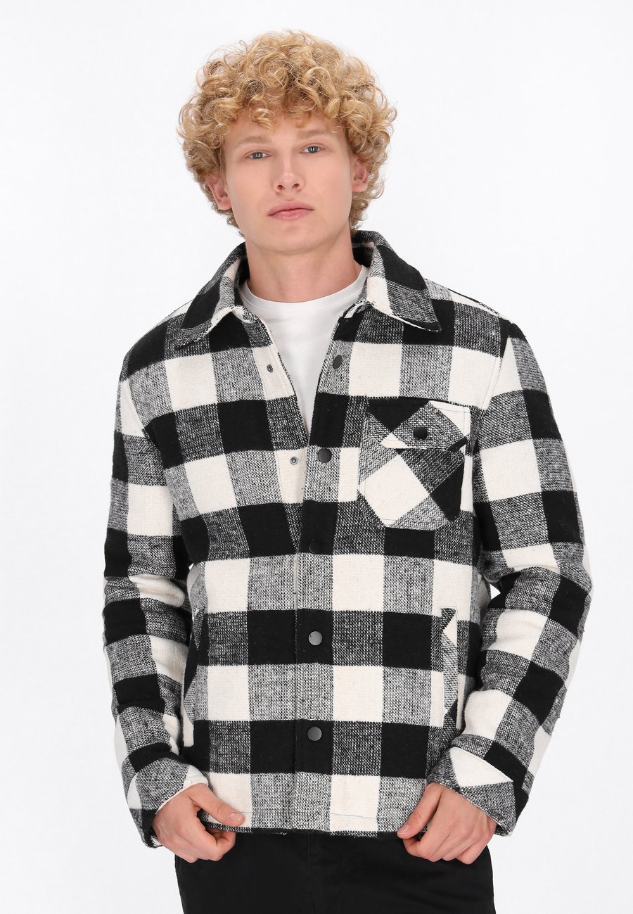 Куртка Mo Summer jacket, Offwhite Black/White
Куртка Mo Summer jacket, Offwhite Black/White