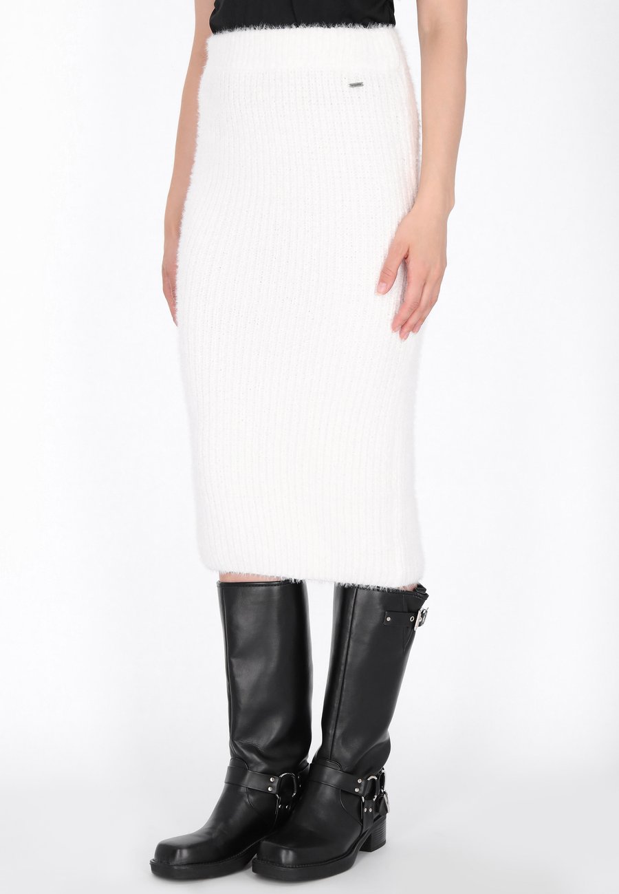 Юбка DreiMaster Pencil skirt, Offwhite/Off-White
Юбка DreiMaster Pencil skirt, Offwhite/Off-White