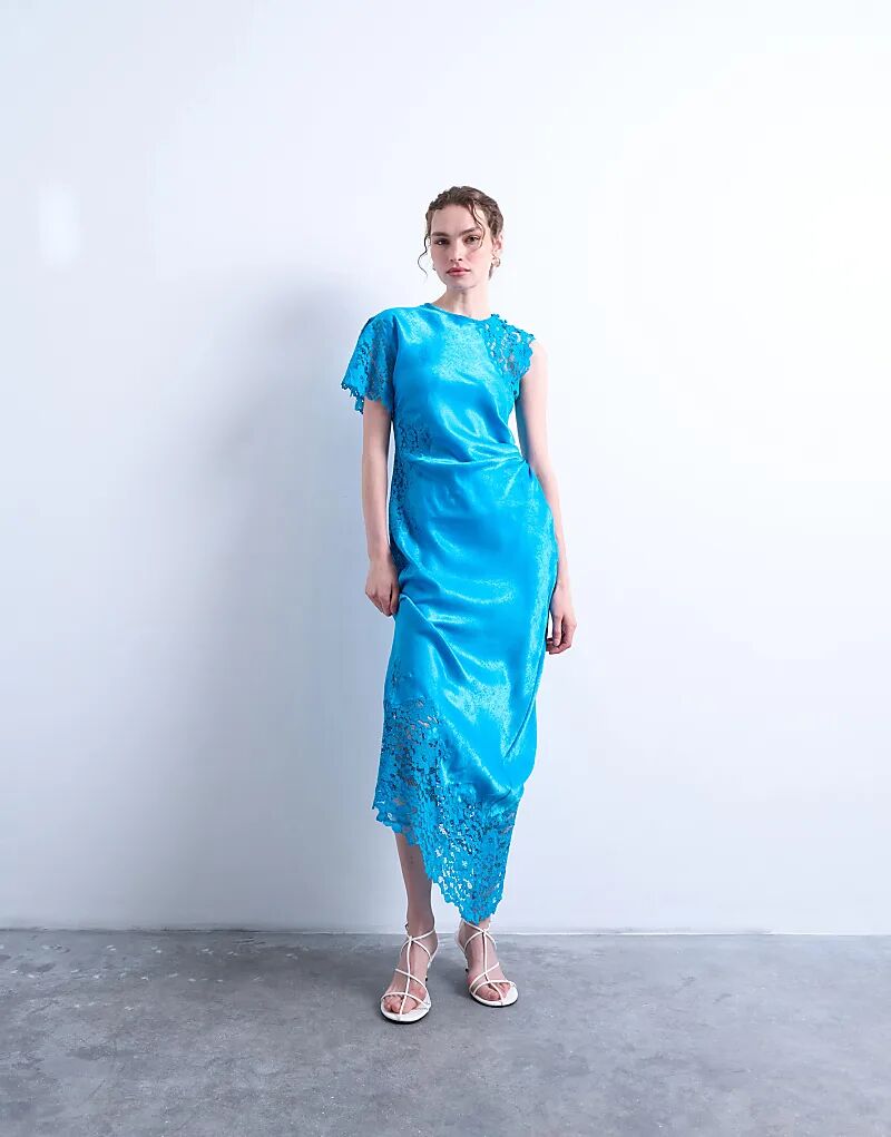 Платье миди Topshop с кружевной вставкой на плече, темно-синего цвета
Платье миди Topshop с кружевной вставкой на плече, темно-синего цвета