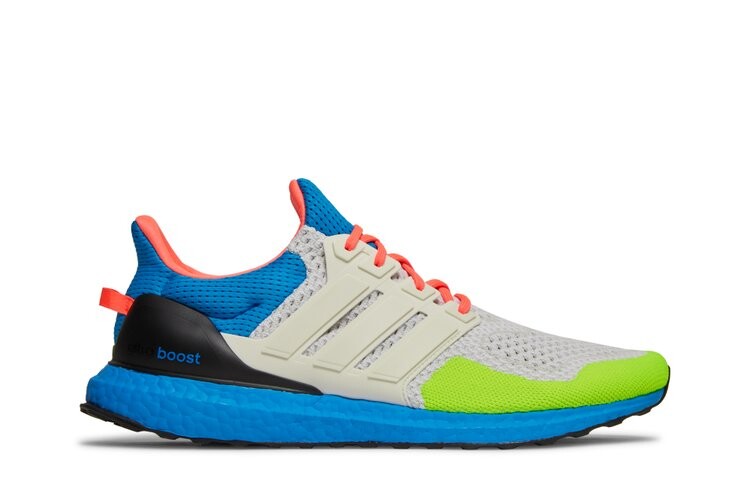 Кроссовки Adidas UltraBoost 1.0 DNA, белый
Кроссовки Adidas UltraBoost 1.0 DNA, белый