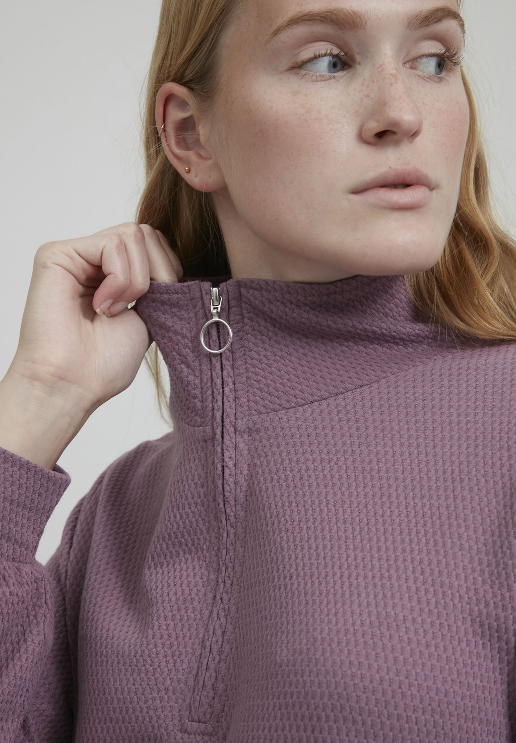 Платье-джемпер BYUSARA DRESS b.young, фиолетовый
Платье-джемпер BYUSARA DRESS b.young, фиолетовый