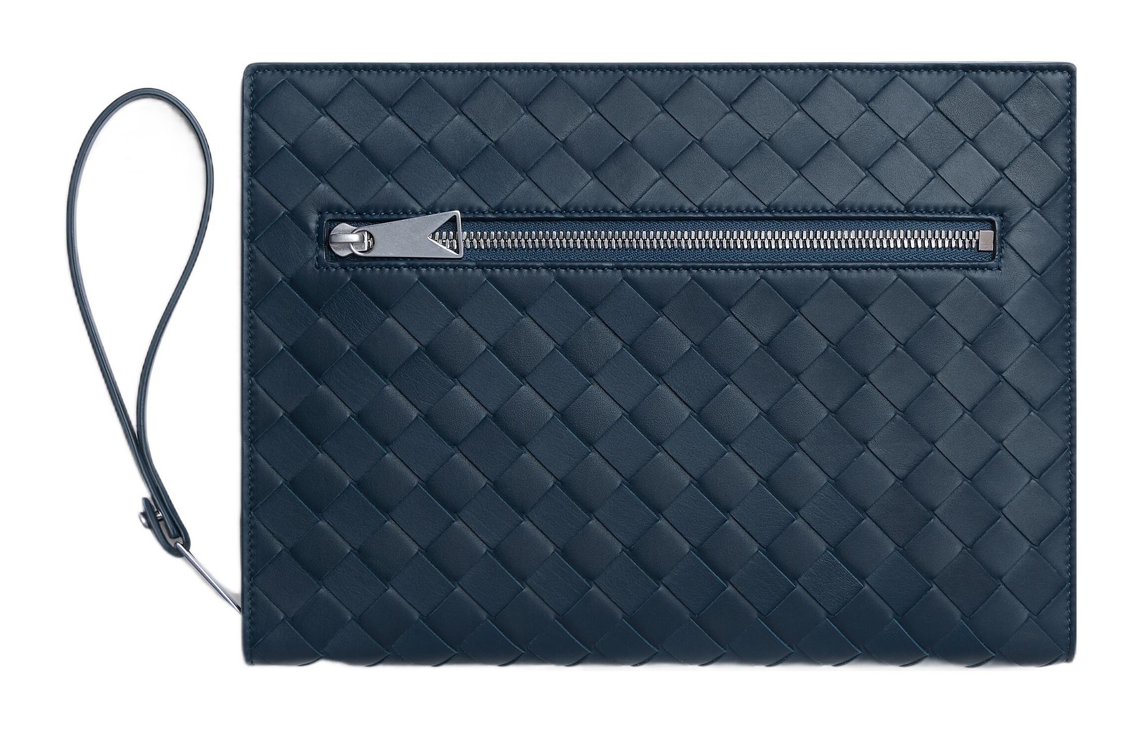 Bottega Veneta Кожаный клатч Small мужской темно-синий
Bottega Veneta Кожаный клатч Small мужской темно-синий