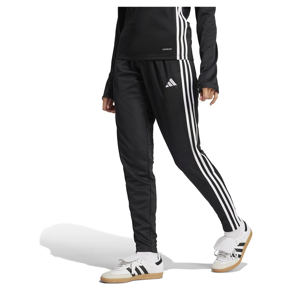 Брюки adidas Tiro 25 Essentials Training, черный
Брюки adidas Tiro 25 Essentials Training, черный