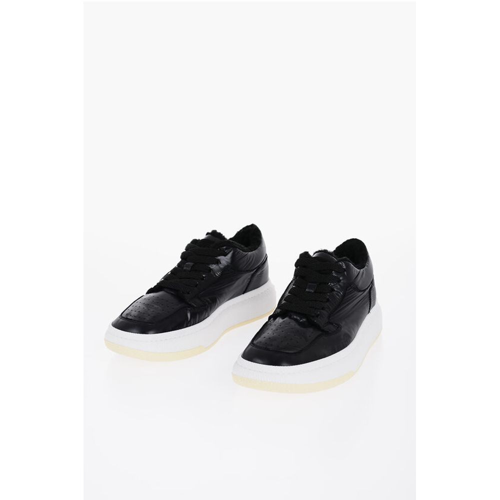 Низкие кроссовки MM6 с мягкой подошвой Maison Margiela, Black
Низкие кроссовки MM6 с мягкой подошвой Maison Margiela, Black