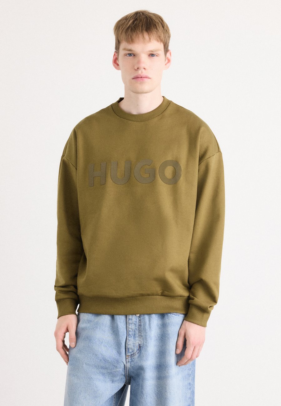 Толстовка HUGO DINEX, Open Green/Green
Толстовка HUGO DINEX, Open Green/Green