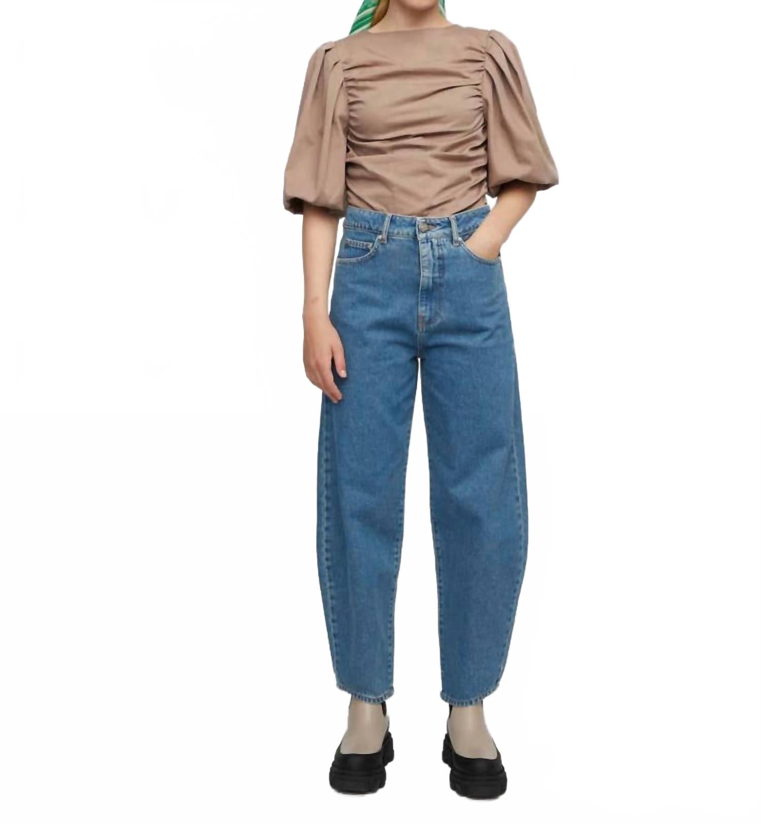 Смелые джинсы в светло-голубом JUST Female 
Смелые джинсы в светло-голубом JUST Female