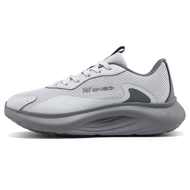 Мужские повседневные кроссовки Low top с противоскользящей, износостойкой и дышащей подошвой 361°, cloud peak серый/graphite серый
Мужские повседневные кроссовки Low top с противоскользящей, износостойкой и дышащей подошвой 361°, cloud peak серый/graphite серый