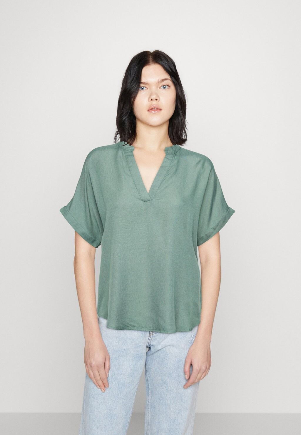 Блузка Vero Moda
Блузка Vero Moda