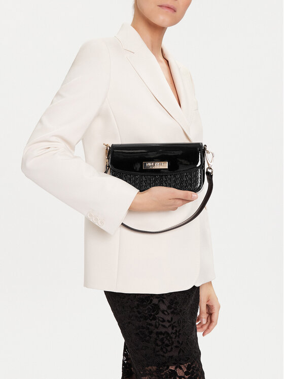 Сумка CEO-MISSISIPI-I-LDA8009 Nine West, черный
Сумка CEO-MISSISIPI-I-LDA8009 Nine West, черный