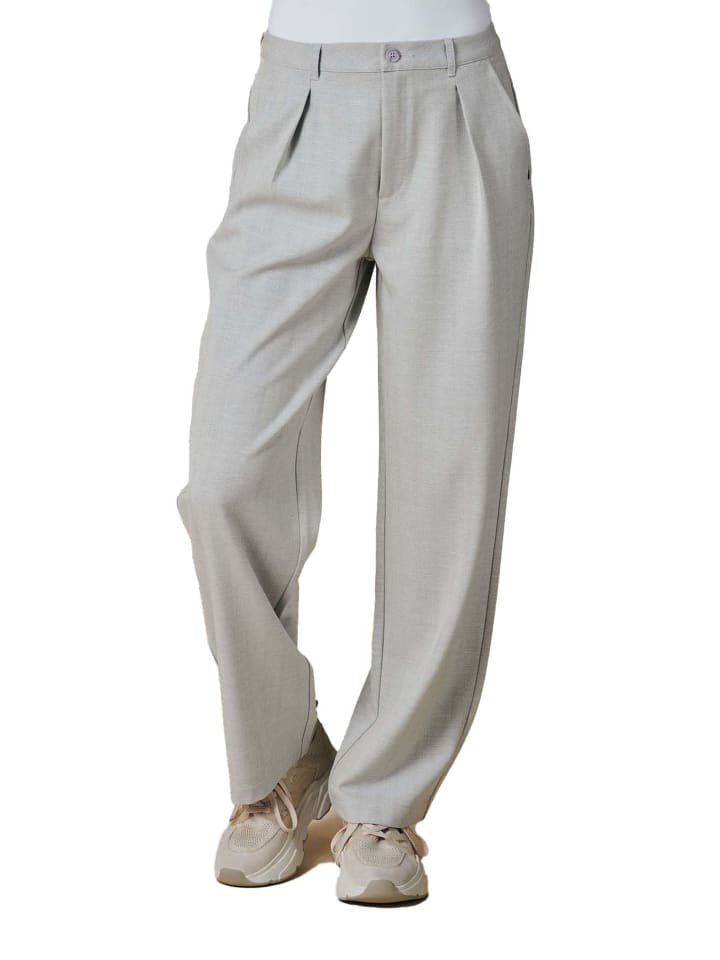 Джинсовые шорты ZHRILL, песочный
Джинсовые шорты ZHRILL, песочный