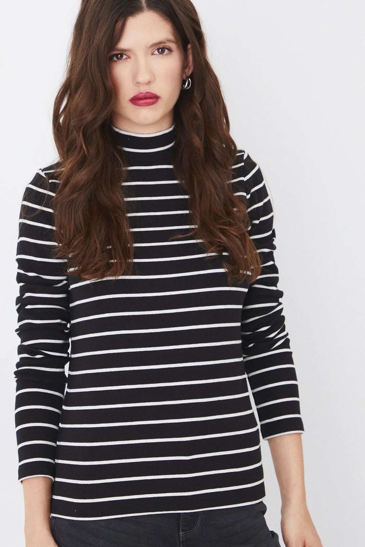 Лонгслив Medicine, черный
Лонгслив Medicine, черный