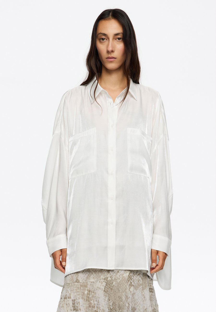 Блуза Bimba Y Lola OVERSIZE BRILLANTE, Blanco/White
Блуза Bimba Y Lola OVERSIZE BRILLANTE, Blanco/White