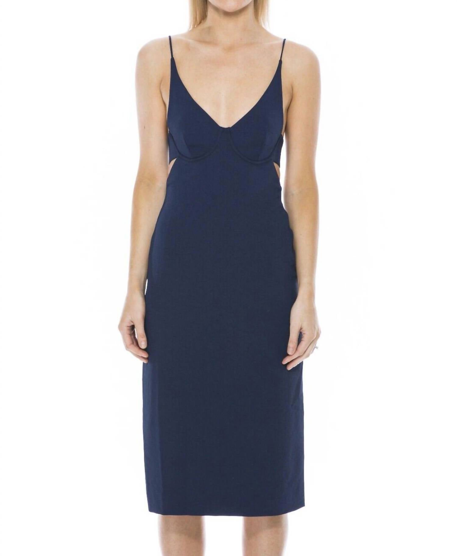 Коктейльное платье миди с облегающим бюстгальтером темно-синего цвета Dion Lee
Коктейльное платье миди с облегающим бюстгальтером темно-синего цвета Dion Lee