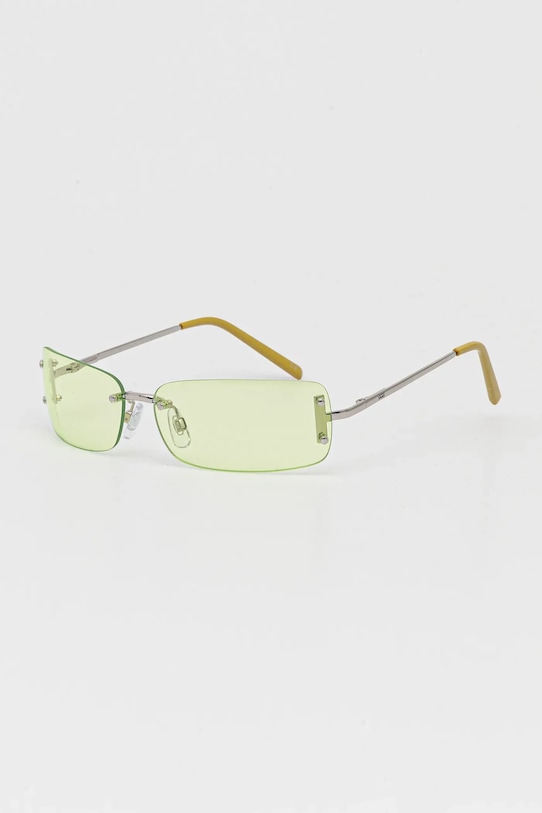 Солнцезащитные очки Vans, зеленый
Солнцезащитные очки Vans, зеленый