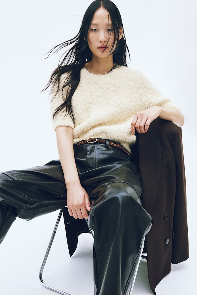 Пушистая трикотажная рубашка H&M, бежевый
Пушистая трикотажная рубашка H&M, бежевый