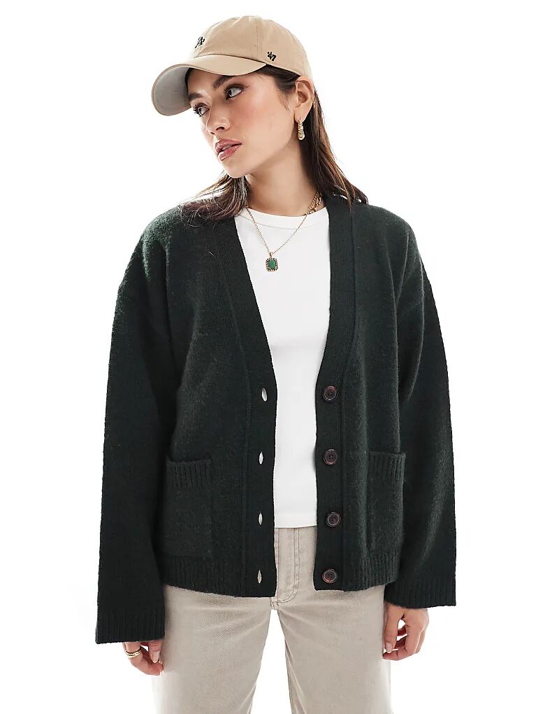 Кардиган свободного кроя с V-образным вырезом и карманами черного цвета ASOS DESIGN
Кардиган свободного кроя с V-образным вырезом и карманами черного цвета ASOS DESIGN