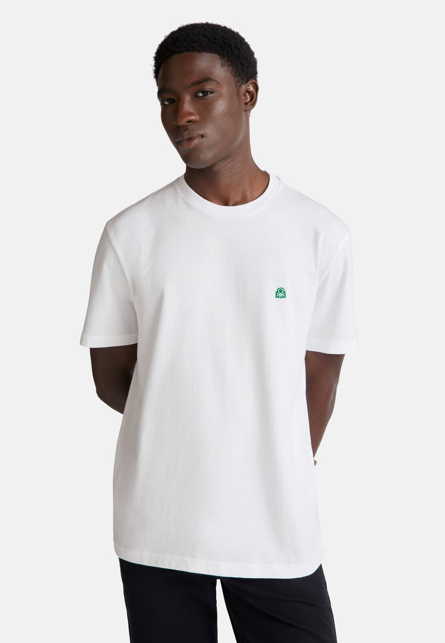 Футболка United Colors of Benetton Basic T-shirt, White
Футболка United Colors of Benetton Basic T-shirt, White