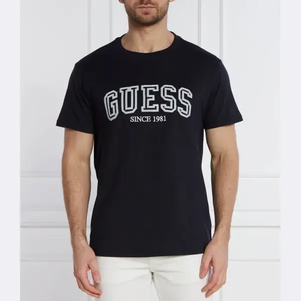 Футболка стандартного кроя Guess, синий
Футболка стандартного кроя Guess, синий
