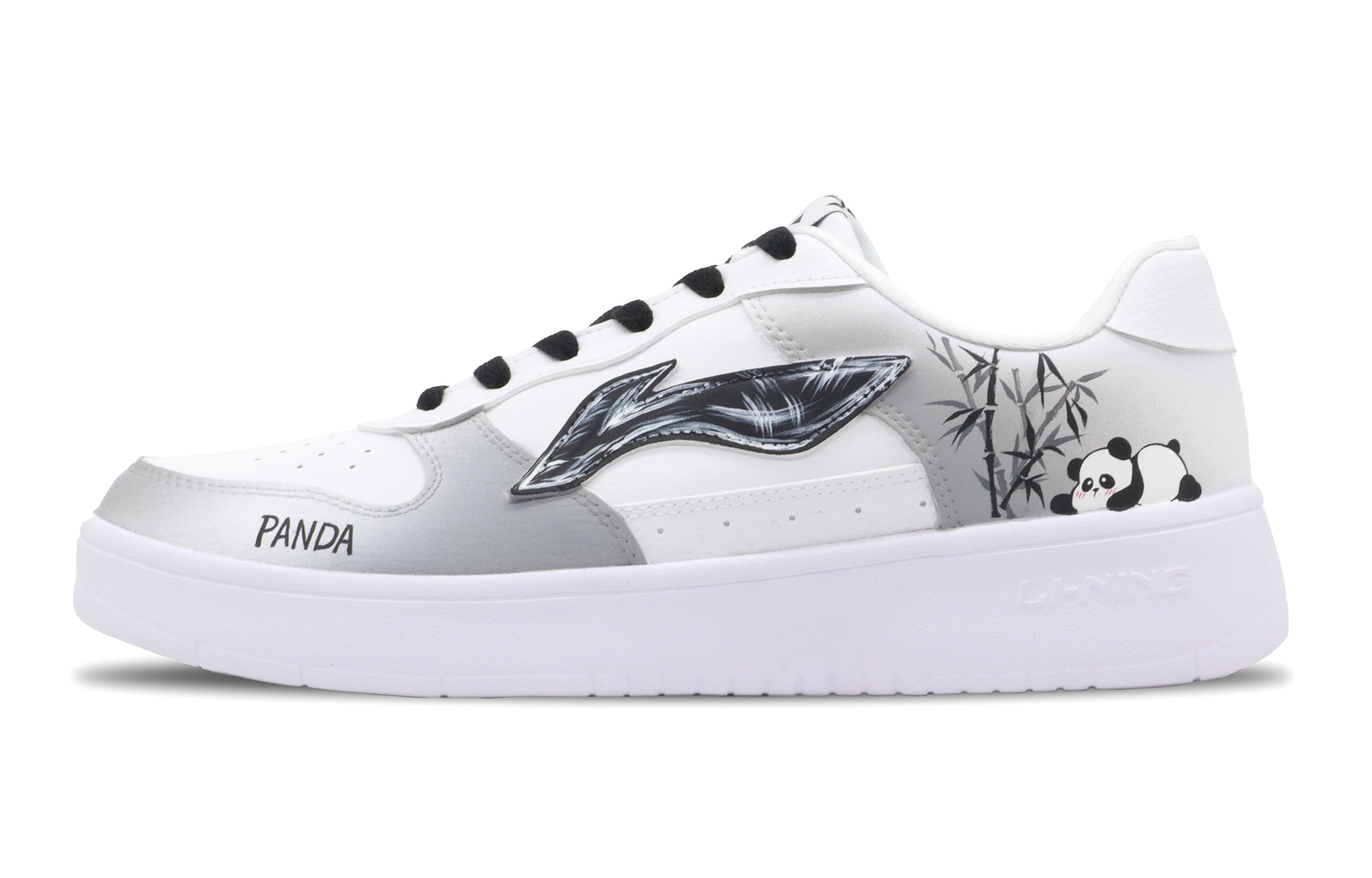 Лининг противоскользящие и износостойкие низкие скейтерские кроссовки для мужчин, увеличивающие рост, бело-черные
Лининг противоскользящие и износостойкие низкие скейтерские кроссовки для мужчин, увеличивающие рост, бело-черные