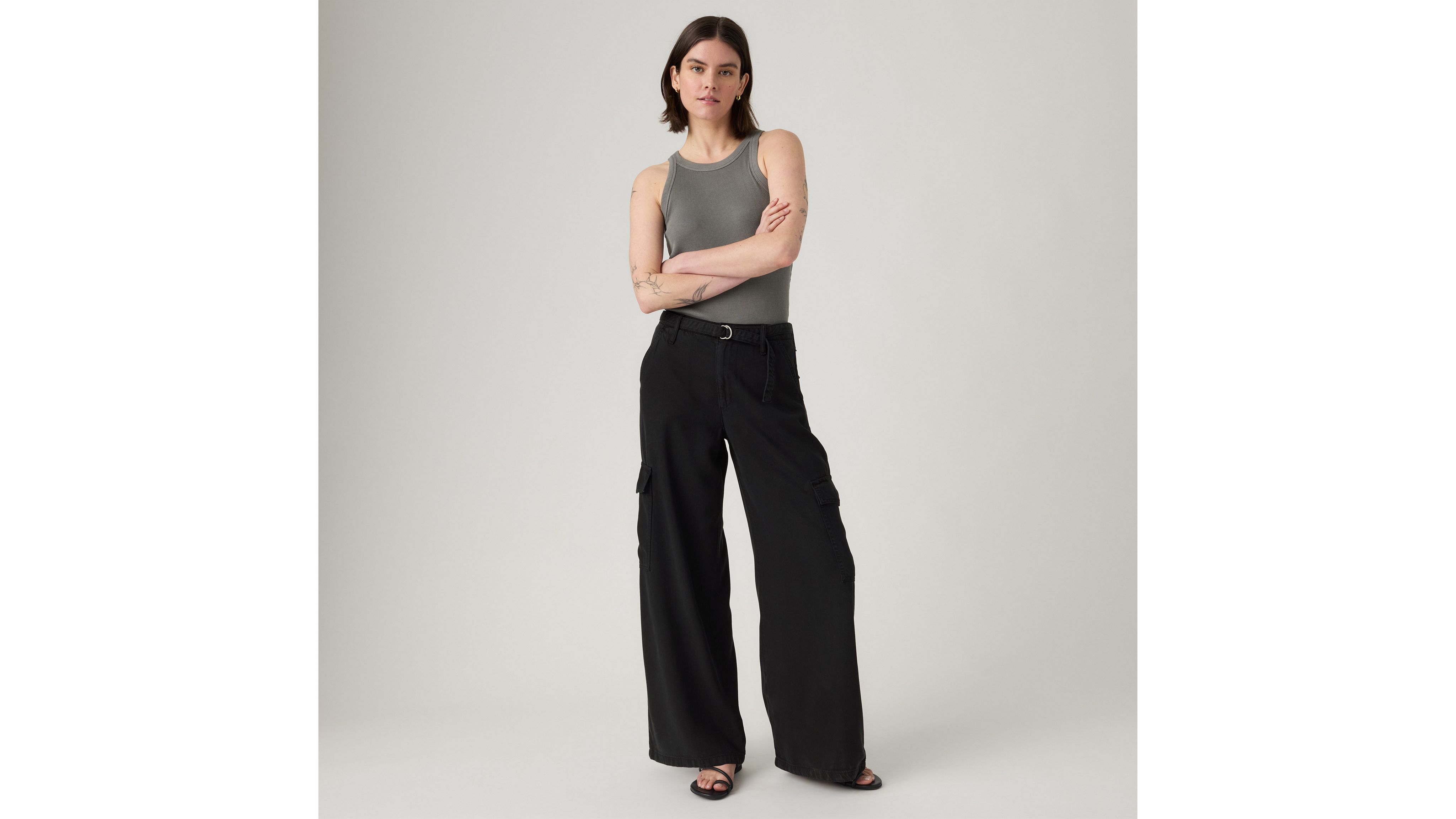 Женские брюки Baggy Dad Cargo Tencel Levi's, Caviar - Black
Женские брюки Baggy Dad Cargo Tencel Levi's, Caviar - Black