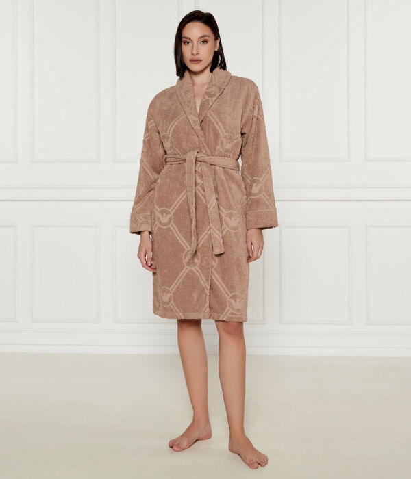 Халат женский Emporio Armani с узором, бежевый
Халат женский Emporio Armani с узором, бежевый