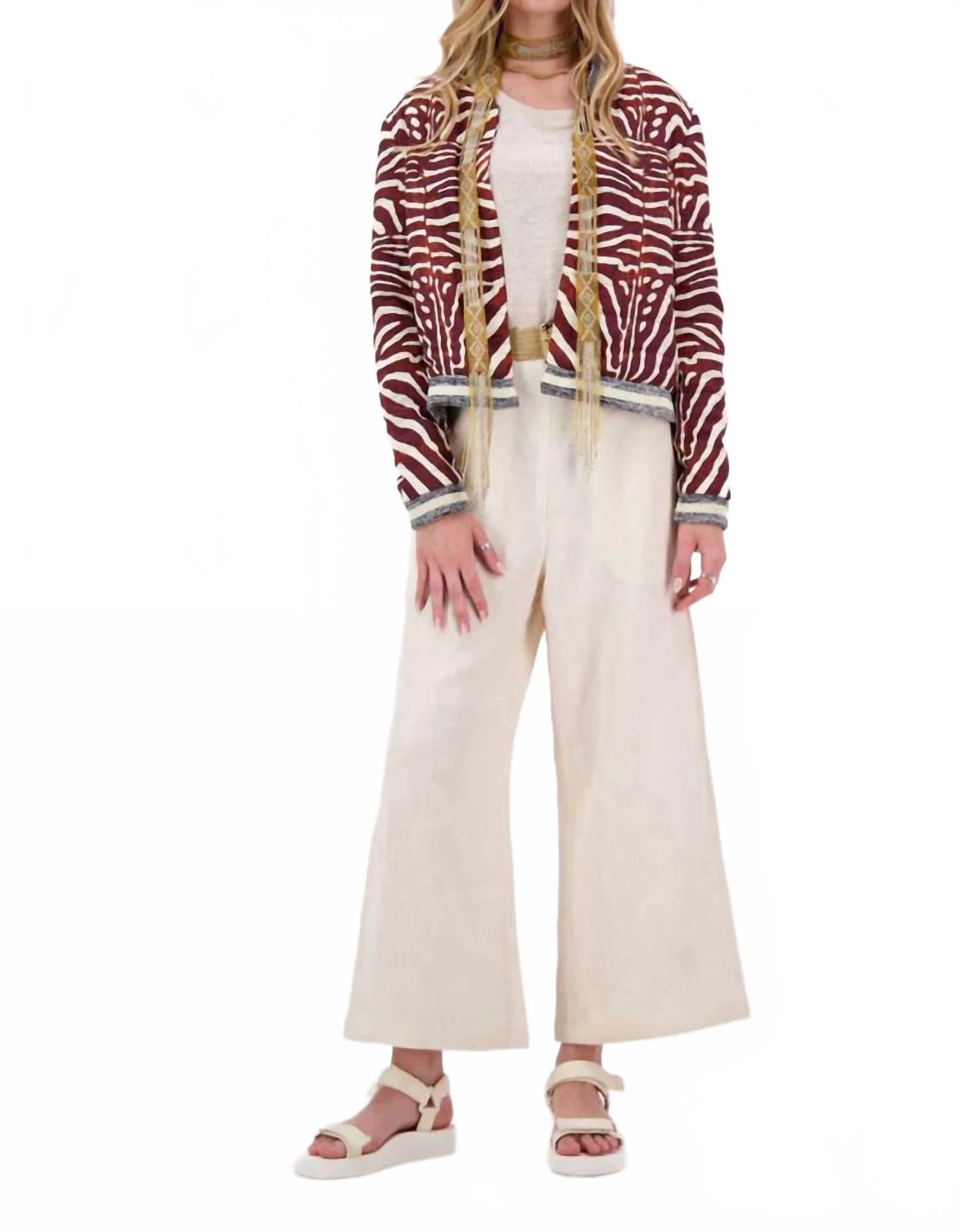 Куртка Zanzibar Zebra коричневого цвета Rubyyaya, коричневый
Куртка Zanzibar Zebra коричневого цвета Rubyyaya, коричневый