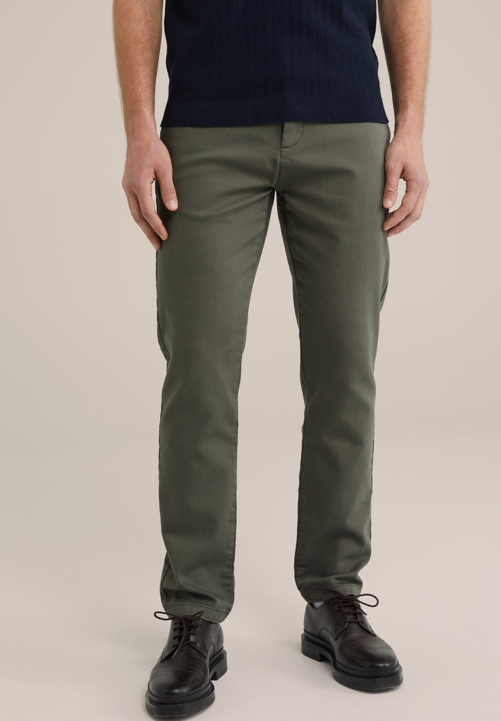 Чиносы THE JOG WE Fashion, темно-зеленый
Чиносы THE JOG WE Fashion, темно-зеленый