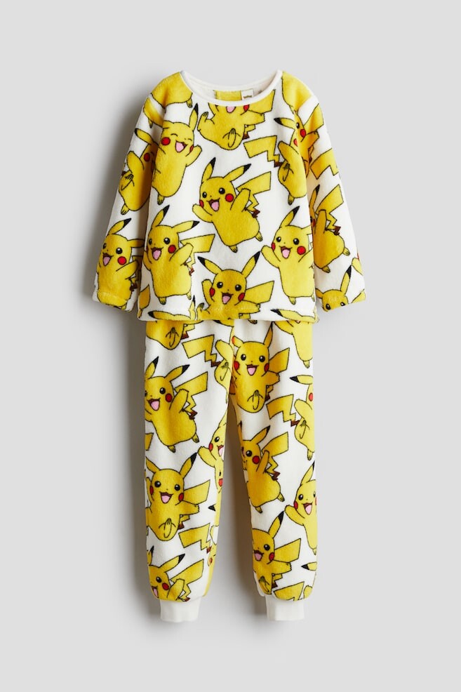 Велюровая пижама H&M, белый
Велюровая пижама H&M, белый