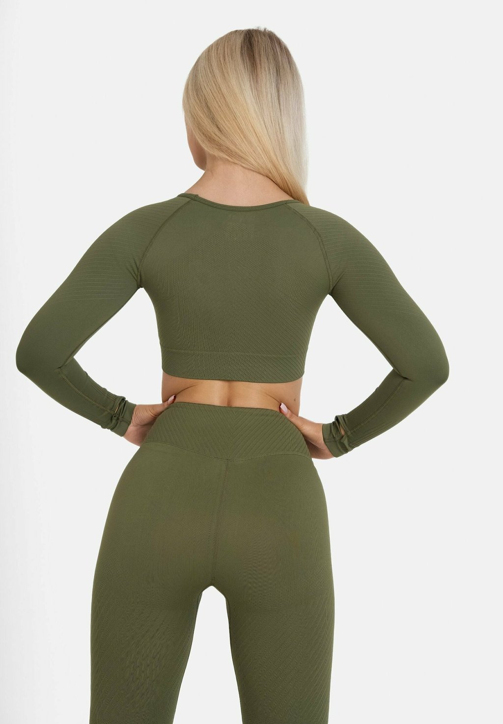 Топ с длинными рукавами LONG SLEEVE RESCAPE SEAMLESS SQUATPROOF, зеленый
Топ с длинными рукавами LONG SLEEVE RESCAPE SEAMLESS SQUATPROOF, зеленый