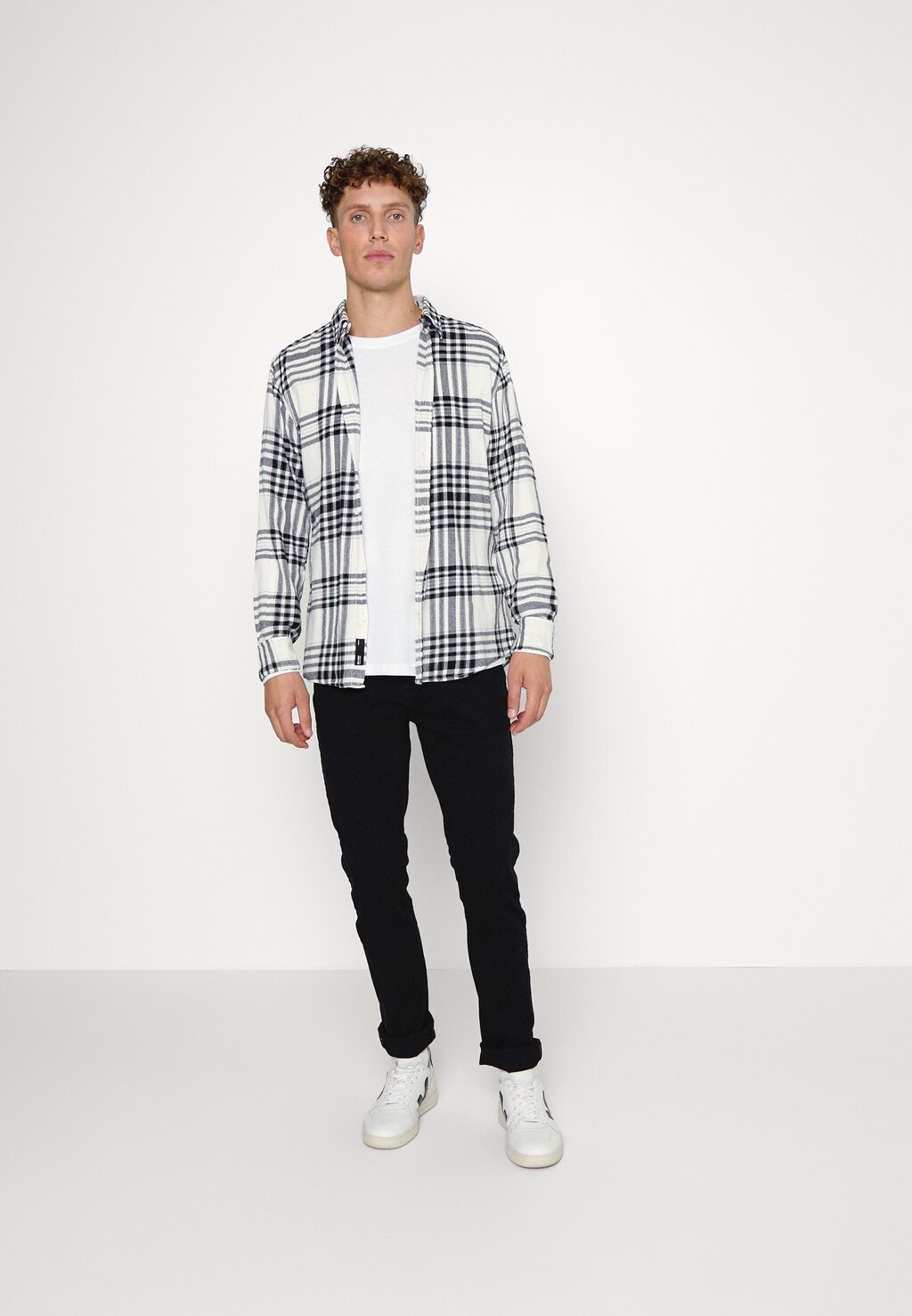 футболка с длинным рукавом 5 PACK Pier One, синий/белый/бежевый/оливковый
футболка с длинным рукавом 5 PACK Pier One, синий/белый/бежевый/оливковый