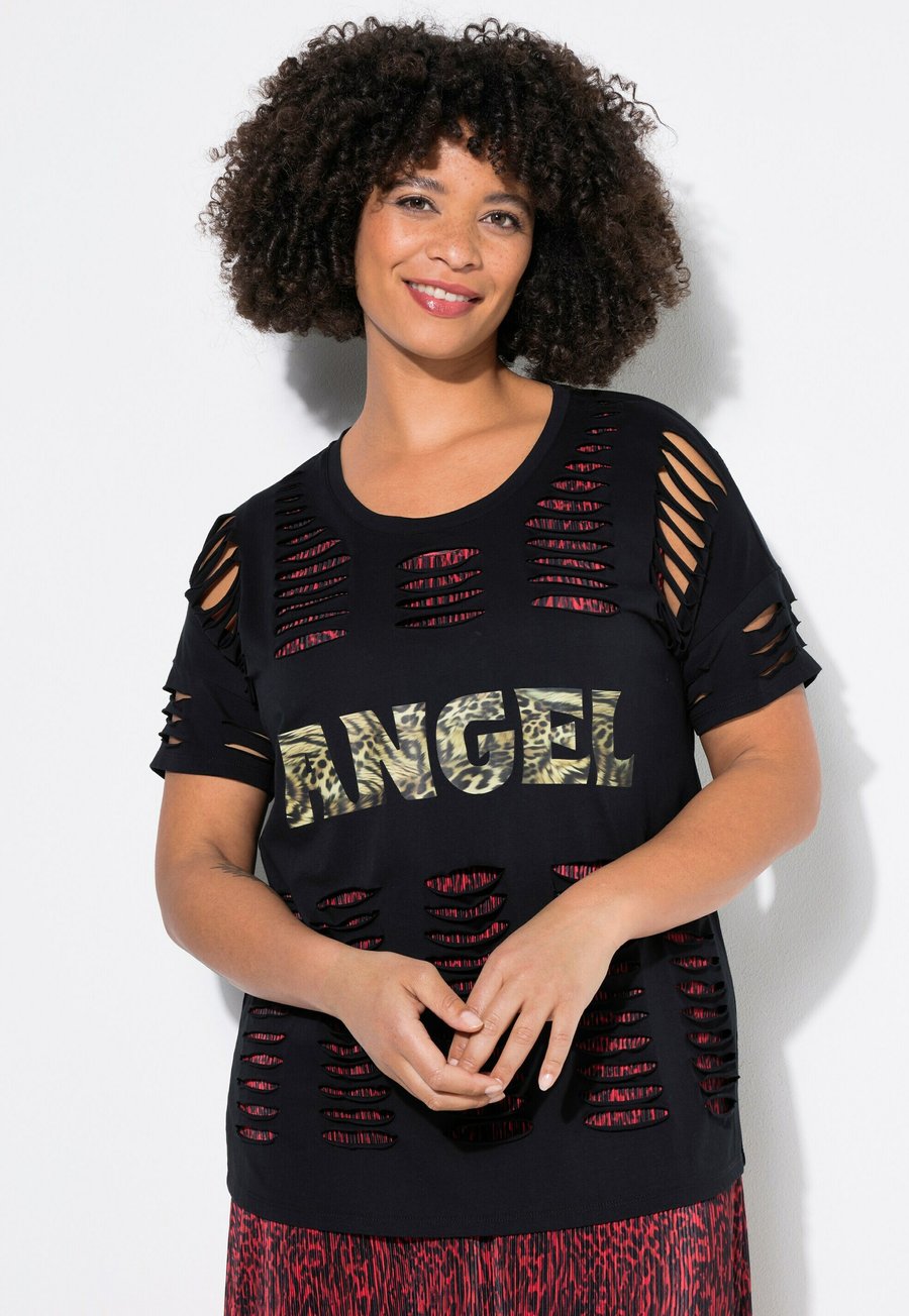 Футболка Angel of Style KOMFORT FIT, SCHLITZE, LEO-SCHRIFTZUG, Black, Черный, Футболка Angel of Style KOMFORT FIT, SCHLITZE, LEO-SCHRIFTZUG, Black
Футболка Angel of Style KOMFORT FIT, SCHLITZE, LEO-SCHRIFTZUG, Black, Черный, Футболка Angel of Style KOMFORT FIT, SCHLITZE, LEO-SCHRIFTZUG, Black