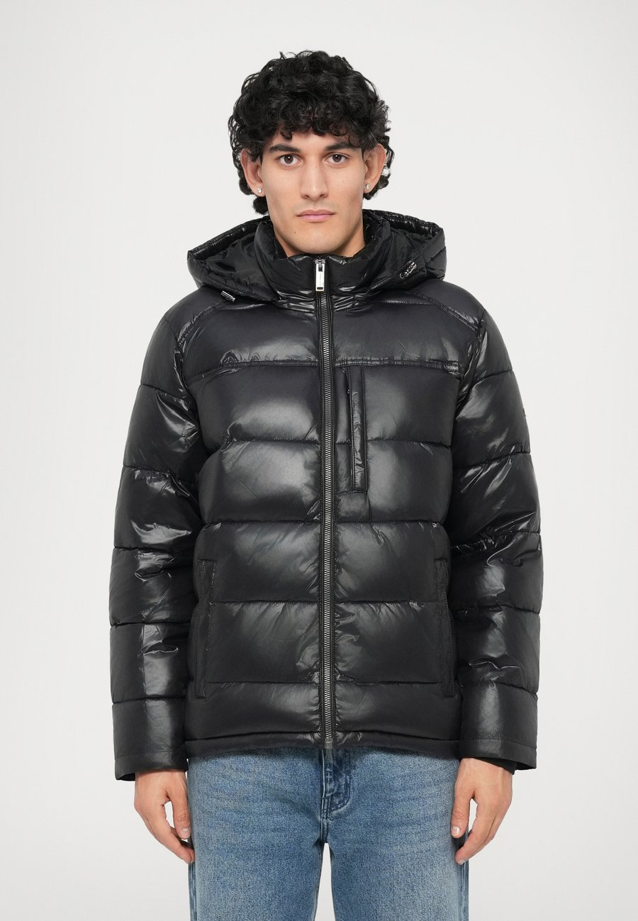 Куртка Michael Kors AIRDRIE SHINY PUFFER JACKET, Black
Куртка Michael Kors AIRDRIE SHINY PUFFER JACKET, Black