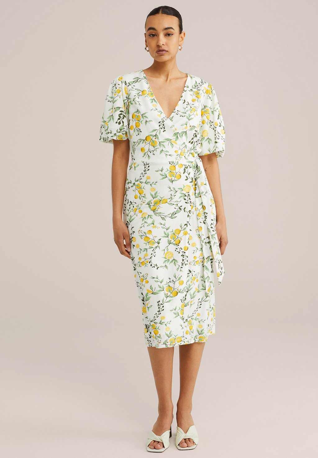 Повседневное платье WE Fashion, белый
Повседневное платье WE Fashion, белый