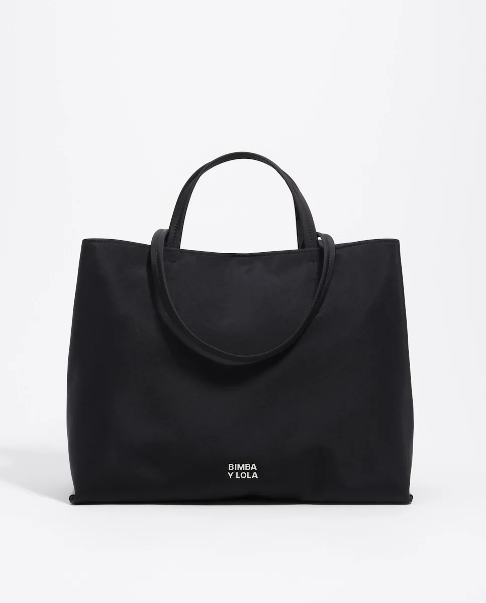 Большая нейлоновая женская сумка через плечо с изображением чихуахуа Bimba y Lola, черный
Большая нейлоновая женская сумка через плечо с изображением чихуахуа Bimba y Lola, черный