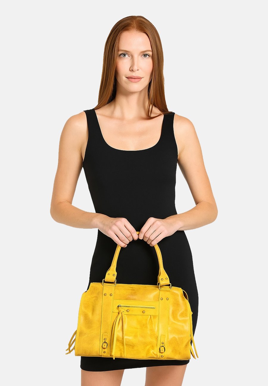 Сумка Chiara Ferretti Handbag, Yellow
Сумка Chiara Ferretti Handbag, Yellow