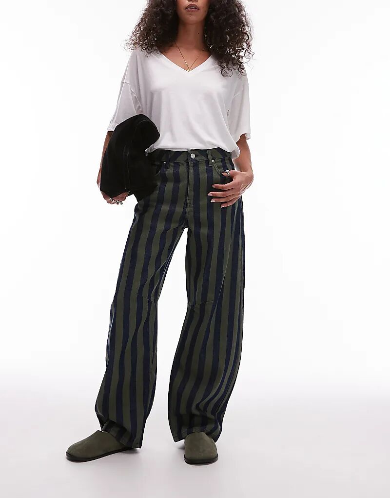 Джинсы Topshop Barrel средней посадки в полоску цвета хаки
Джинсы Topshop Barrel средней посадки в полоску цвета хаки