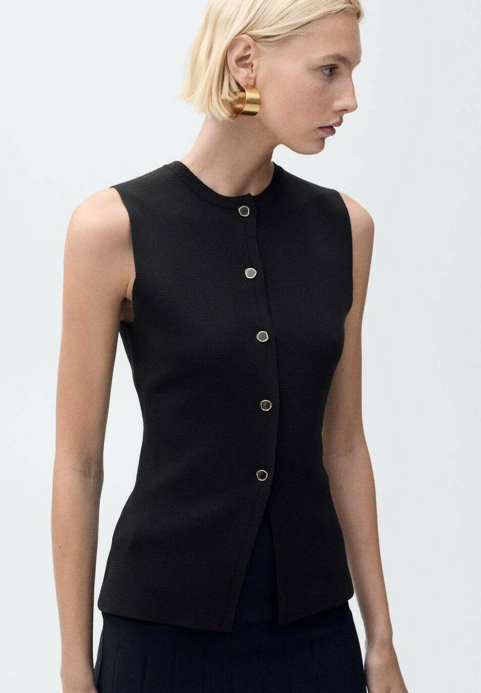 Жилет MATILDA Mango, черный
Жилет MATILDA Mango, черный