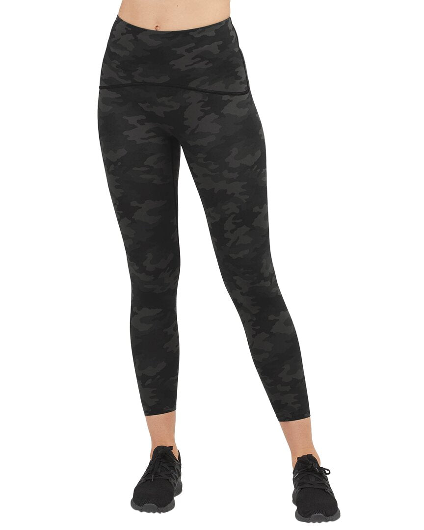 SPANX Леггинсы Booty Boost Active Camo 7/8 с эффектом подтяжки, черный
SPANX Леггинсы Booty Boost Active Camo 7/8 с эффектом подтяжки, черный