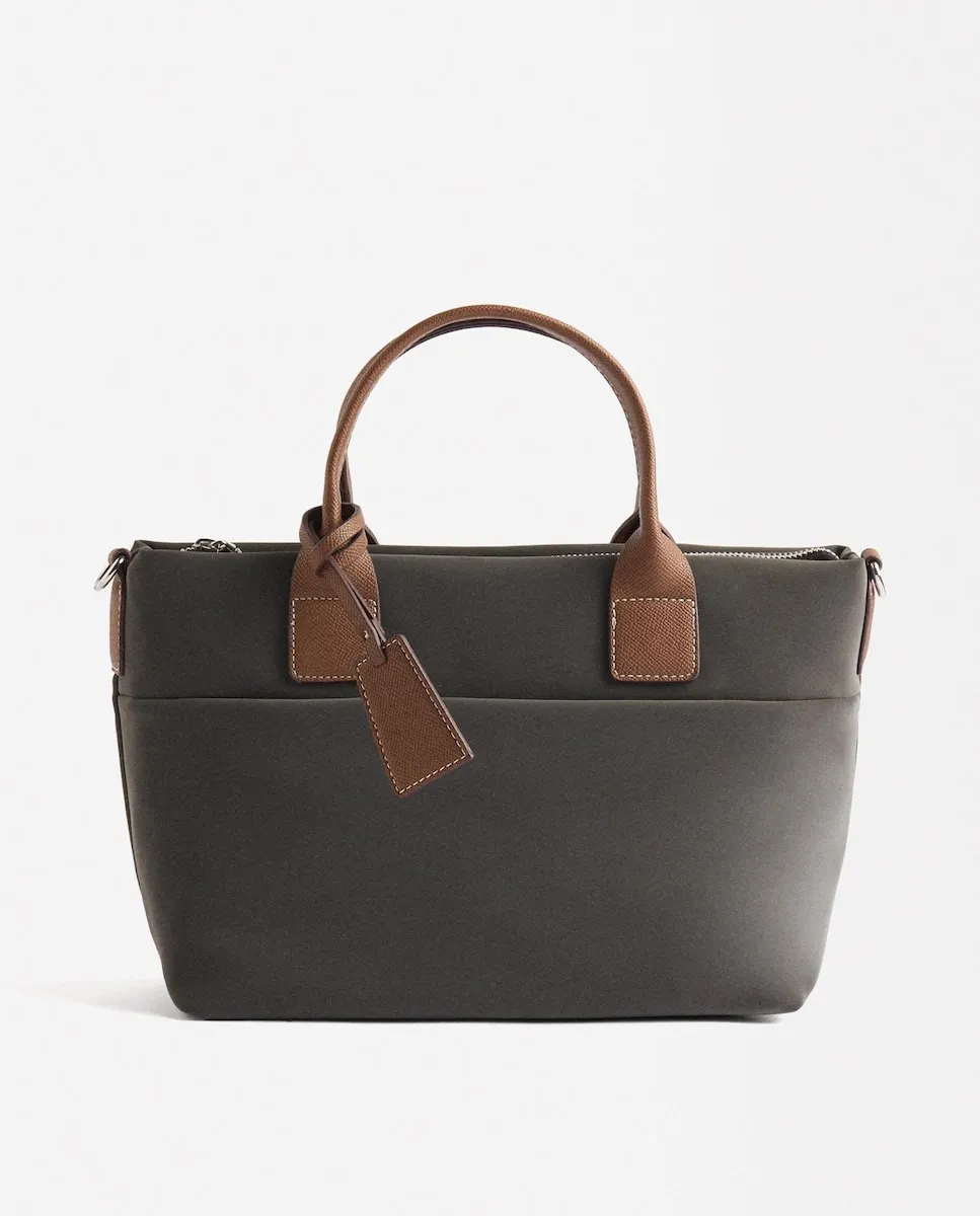 Средняя сумка-тоут на молнии с возможностью ношения через плечо Parfois, черный 
Средняя сумка-тоут на молнии с возможностью ношения через плечо Parfois, черный