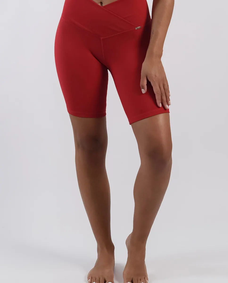 Женские спортивные шорты из переработанной ткани Believe Athletics, красный
Женские спортивные шорты из переработанной ткани Believe Athletics, красный