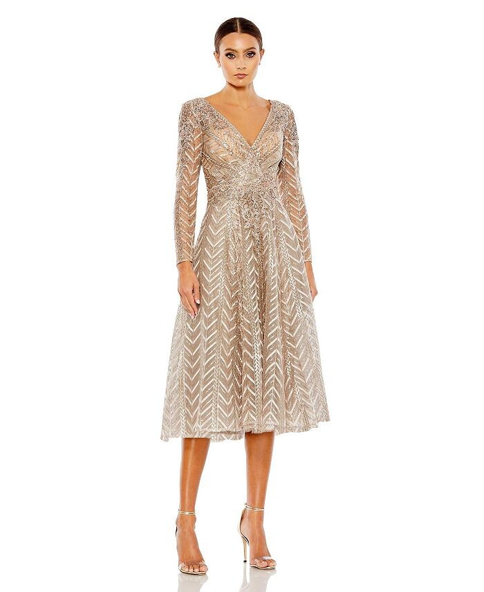 Женское платье с запахом и длинными рукавами, украшенное украшением Mac Duggal, тан/бежевый
Женское платье с запахом и длинными рукавами, украшенное украшением Mac Duggal, тан/бежевый