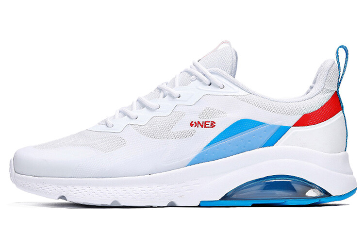 Мужские кроссовки Lifestyle с низким верхом, белый/синий 361°
Мужские кроссовки Lifestyle с низким верхом, белый/синий 361°