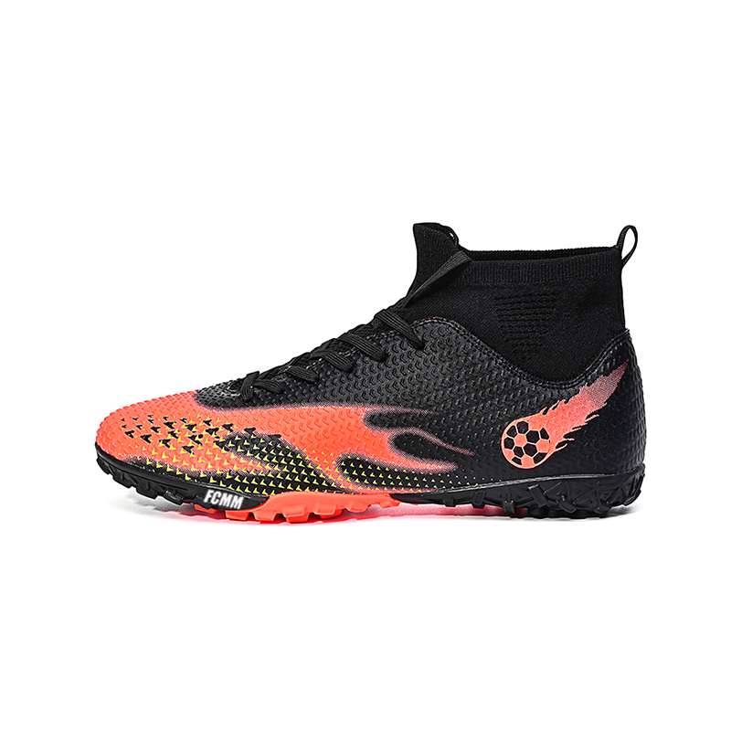 Детские футбольные бутсы для детей FCMM, черный
Детские футбольные бутсы для детей FCMM, черный