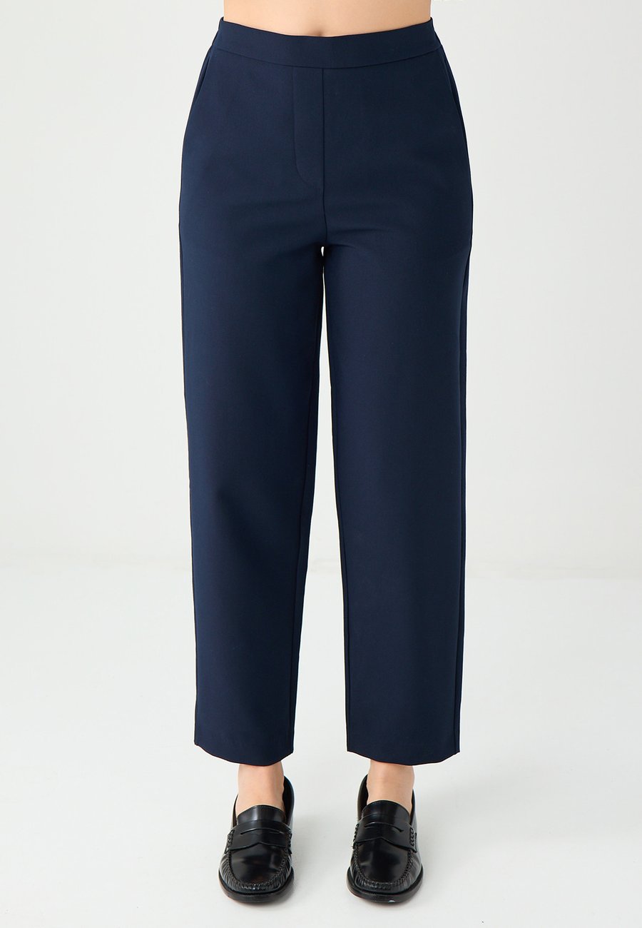 Брюки Jimmy Key REGULAR ELASTIC WAISTBAND, Dark Blue
Брюки Jimmy Key REGULAR ELASTIC WAISTBAND, Dark Blue