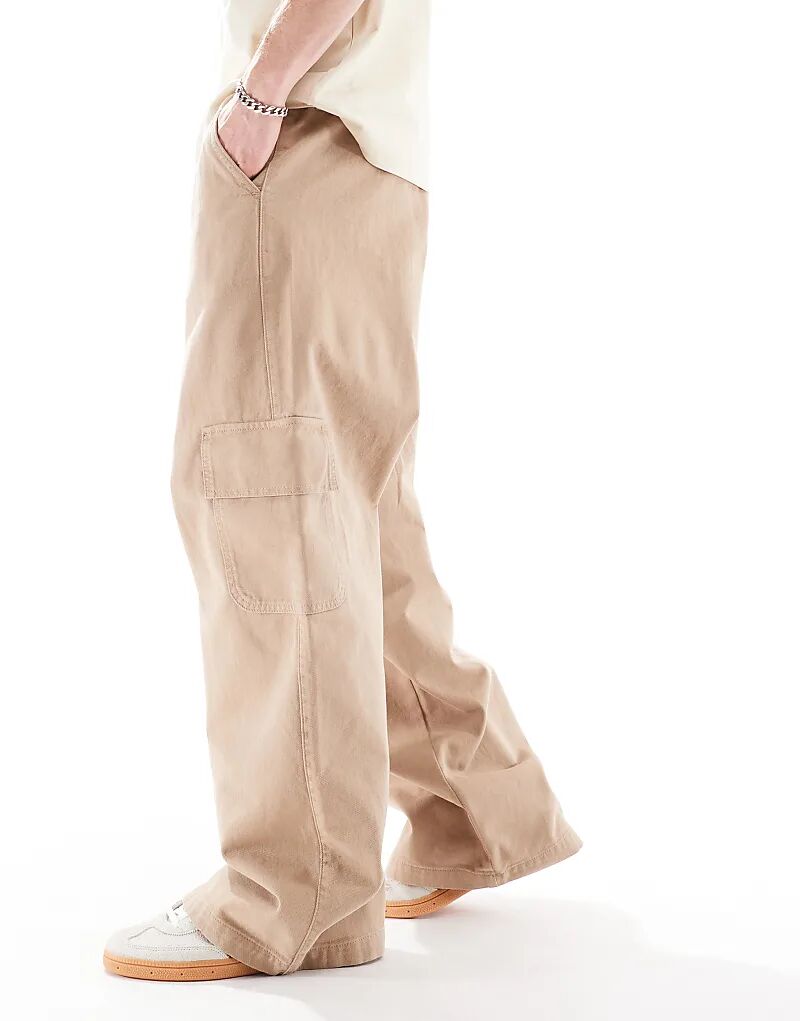 Супермешковатые брюки-карго ASOS DESIGN бежевого цвета
Супермешковатые брюки-карго ASOS DESIGN бежевого цвета