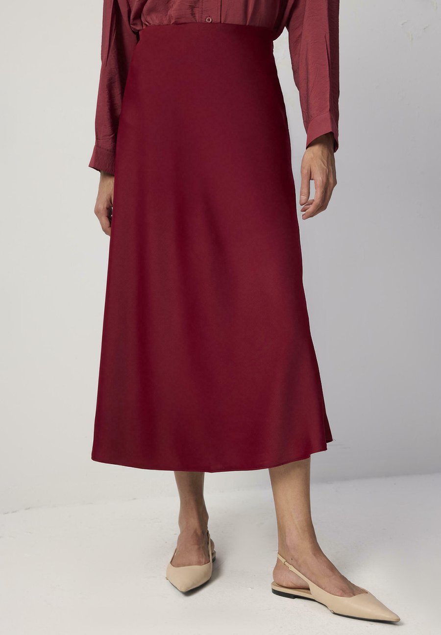 Юбка Touché Privé BASIC, Burgundy/Bordeaux
Юбка Touché Privé BASIC, Burgundy/Bordeaux