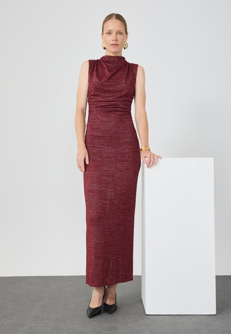 Платье Anna Field LUREX, Bordeaux
Платье Anna Field LUREX, Bordeaux