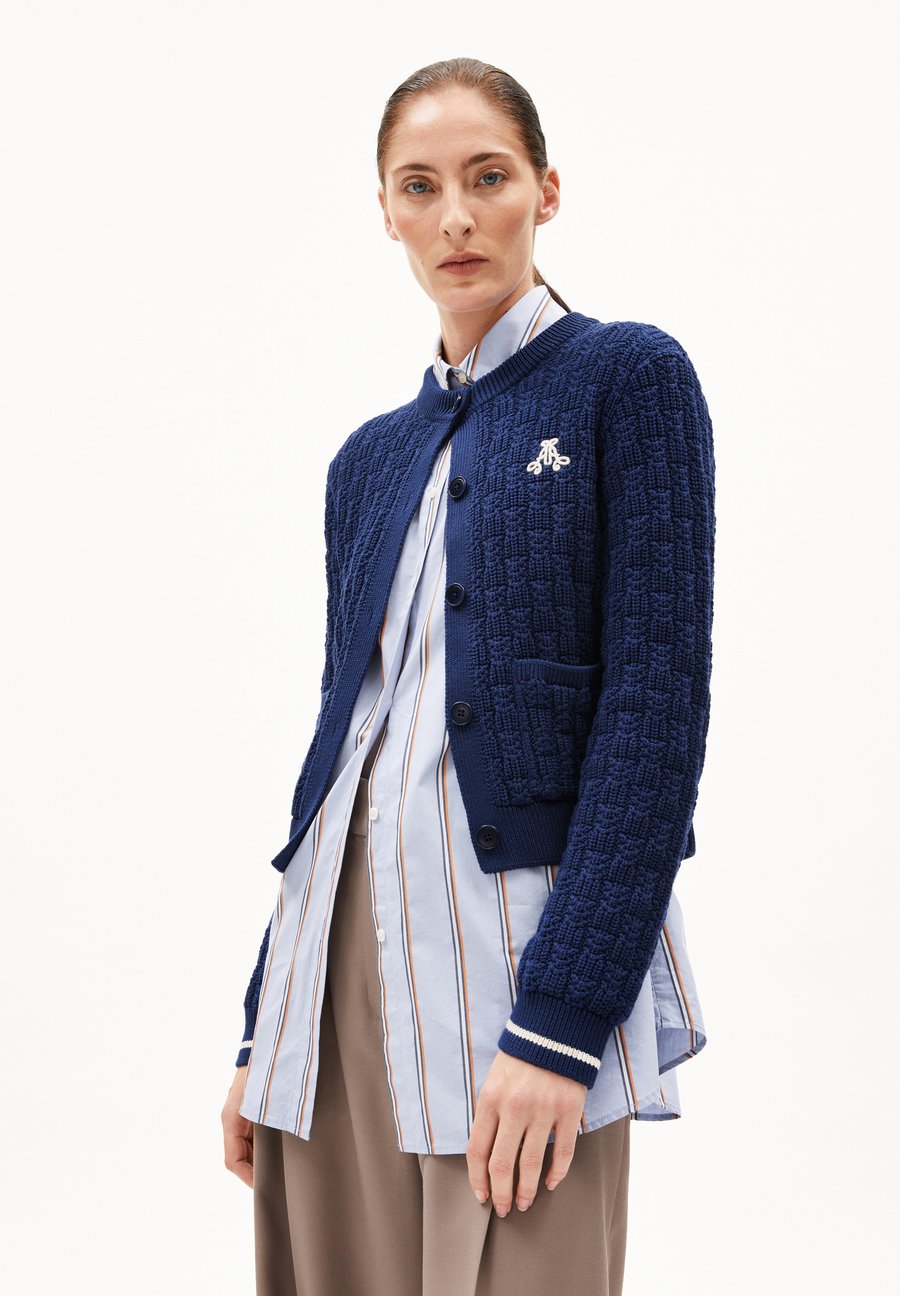 Кардиган ARMEDANGELS JULIAANAS STRUCTURE, Blue Noon/Blue
Кардиган ARMEDANGELS JULIAANAS STRUCTURE, Blue Noon/Blue