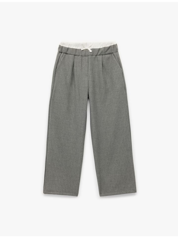 KOTON Серые полосатые брюки
KOTON Серые полосатые брюки