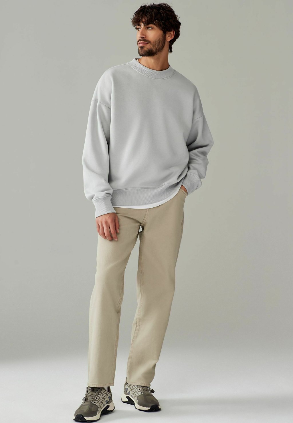 Толстовка CREW Next, серый
Толстовка CREW Next, серый